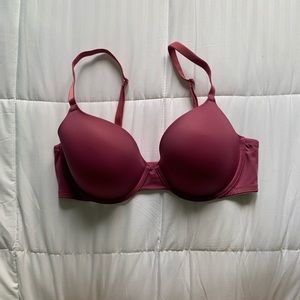 PINK, (Maroon) lightly-lined, T-shirt bra. 36D.